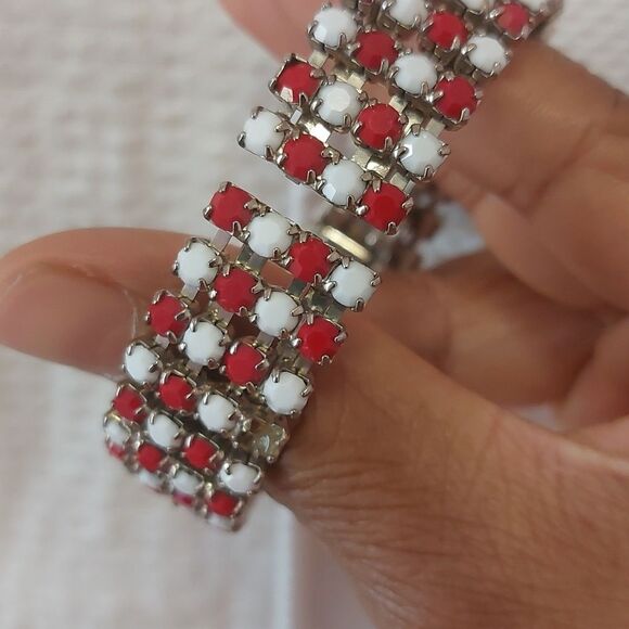 Vintage Red White Prong Set Plastic Rhinestone Hinged Cuff Bracelet - Picture 5 of 7